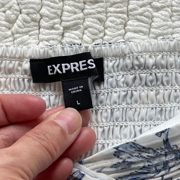 Express Off The Shoulder Top Women's L Blue Floral Balloon Sleeves Pleated - Picture 5 of 10